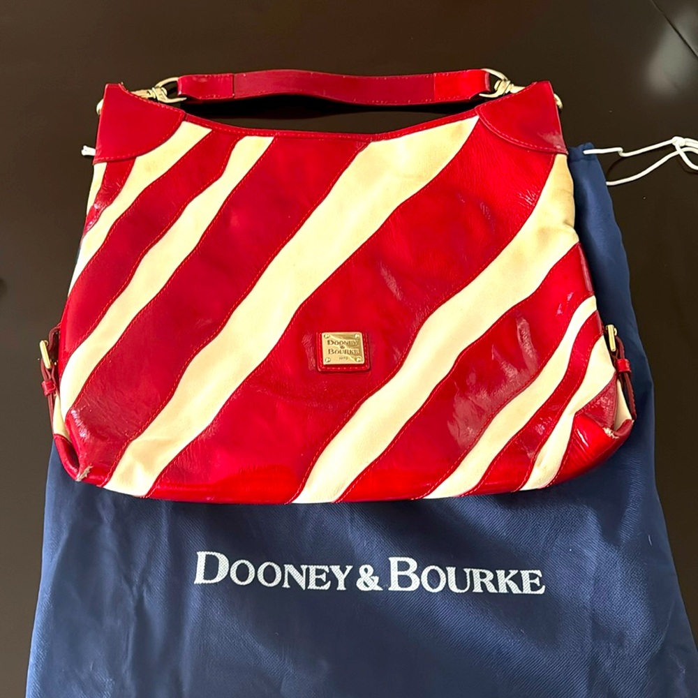 Dooney and Burke medium size shoulder bag